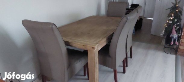 Eladó étkezőasztal 4 db székkel