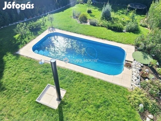 Eladó exkluzív családi ház Szada legszebb részén