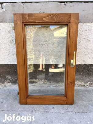Eladó fa ablak 51x80cm balos, keret nélkül