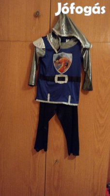 Eladó farsangi gyerek jelmezek