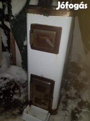 Eladó fatüzelésű kályha