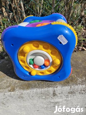 Eladó fejlesztő kocka