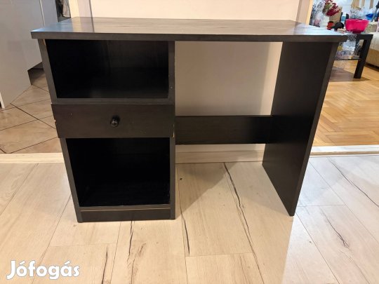 Eladó fekete íróasztal