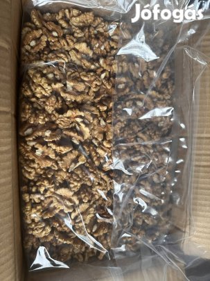 Elado feles dióbél 