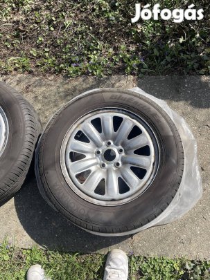 Eladó felnik nyári gumival