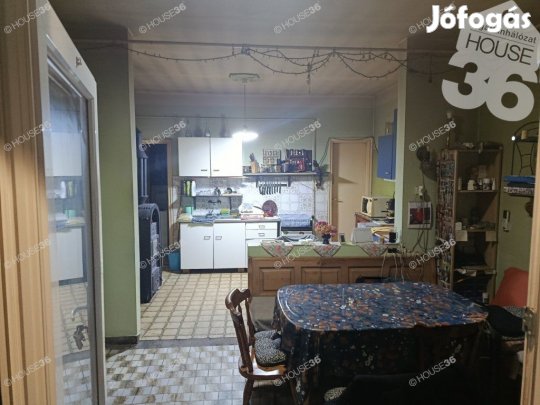 Eladó felújítandó családi ház Kerekegyházán!