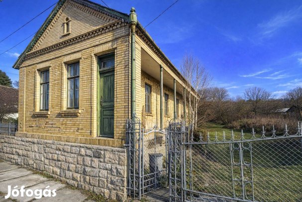 Eladó felújítandó családi ház Mekényesen