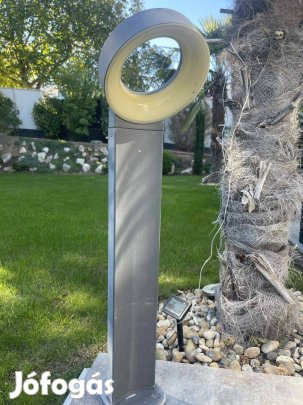 Eladó felújítandó kerti eszközök, ugráló, lámpák, sütők