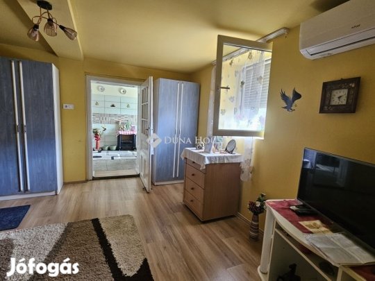 Eladó felújított családi ház Baranya megyében, Vokányban