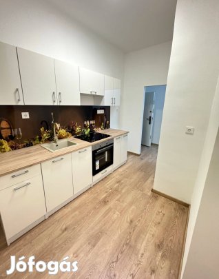 Eladó felújított ingatlan Tatabányán