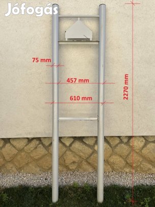 Eladó fém oszlop