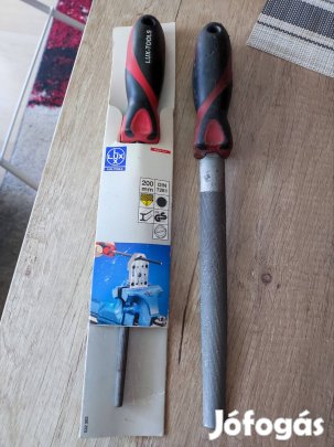 Eladó fém reszelők.