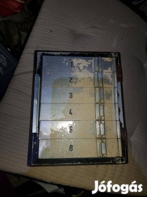 Eladó fényképészeti cuccok