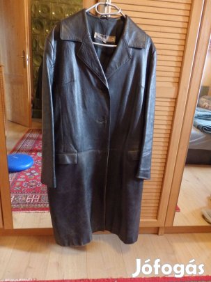Eladó férfi használt hosszú bőrkabát fekete