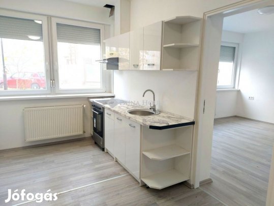 Eladó földszinti lakás, Kiskőrösön