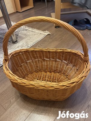Eladó fonott kosár
