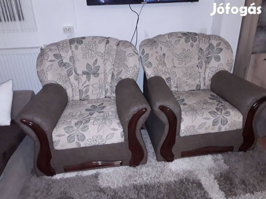 Eladó fotelek