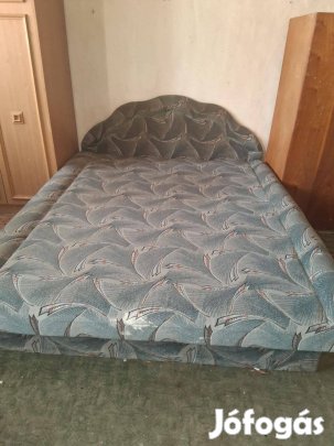 Eladó francia ágy