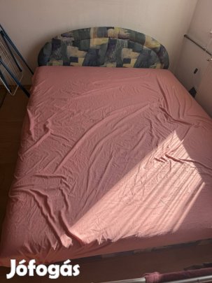 Eladó francia ágy és két fotel