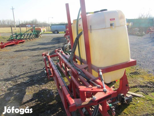 Eladó függ .permetező 600l