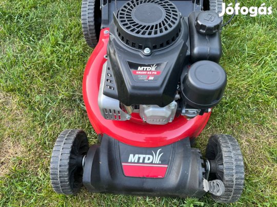 Eladó fűnyíró