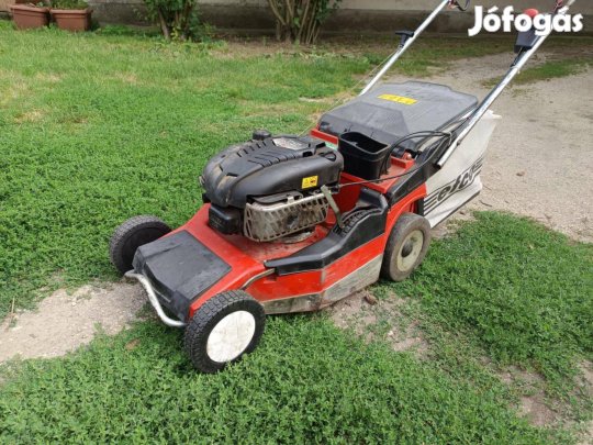 Eladó fűnyíró