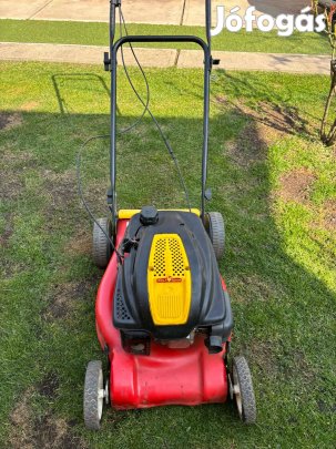 Eladó fűnyíró