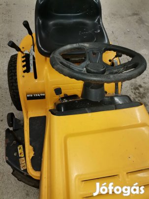 Eladó fűnyírótraktor