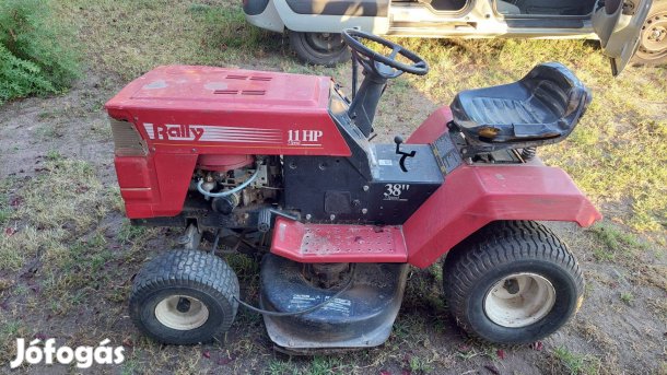 Eladó fűnyírótraktor Rally