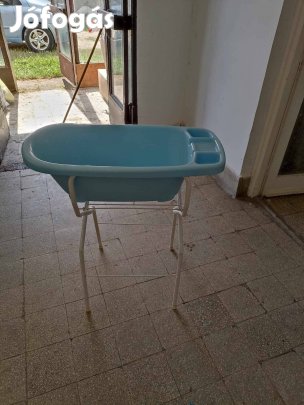 Eladó fürdetőkád