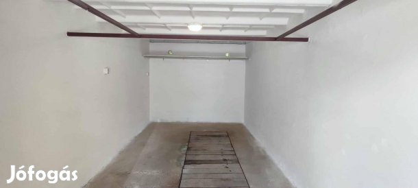 Eladó garázs Debrecen Trombitás utca
