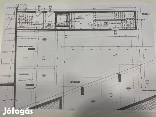 Eladó garázs Győr, Gyárváros