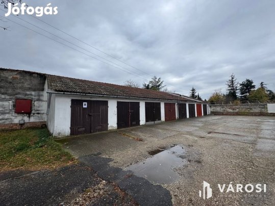 Eladó garázs a Budapest körúton