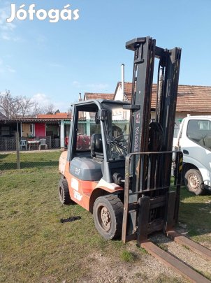 Eladó gázos Toyota targonca
