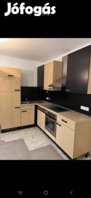 Eladó gépesített konyhabútor