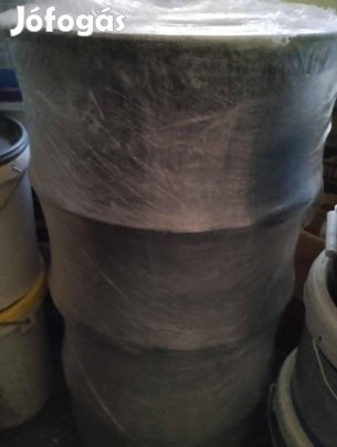 Eladó golf4re való 4db fém felni