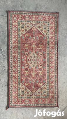 Eladó gyapjú perzsa szőnyeg