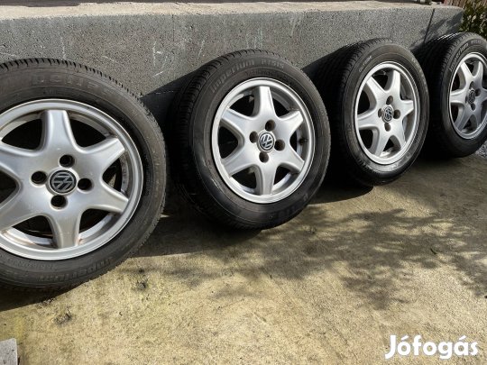 Eladó gyári Volkswagen 14 colos alufelni