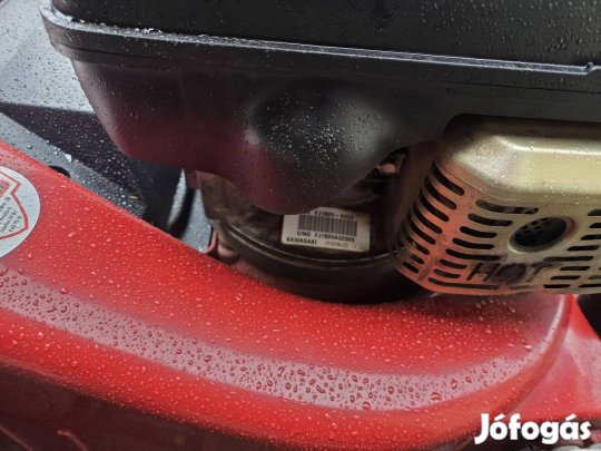 Eladó gyári állapotú Kawasaki gutbrod önjárós fűnyíró!