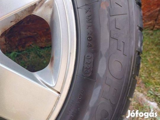 Eladó gyári renault alu felnik nyári gumikkal