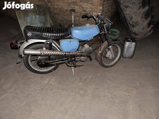 Eladó gyárias állapotu simson 4sebis