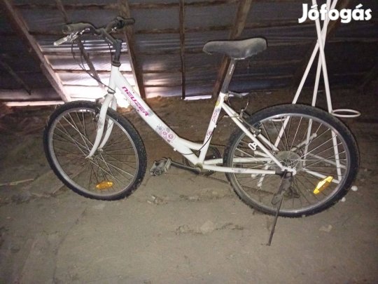 Eladó gyermek kerékpár