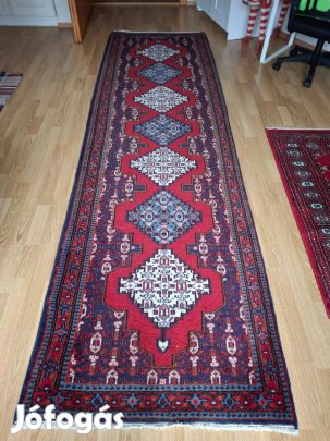 Eladó gyönyörű kézi csomozású futó perzsa szőnyeg