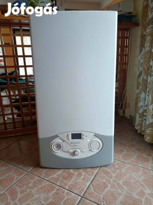 Eladó használt Ariston Clas Premium Evo kondenzációs kombi kazán