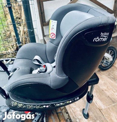 Eladó használt Britax Römer Dualfix2 forgatható isofix gyerekülés 360°