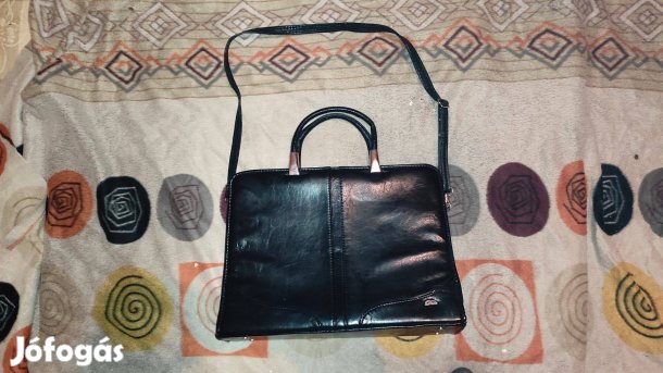 Eladó használt Díva női táska