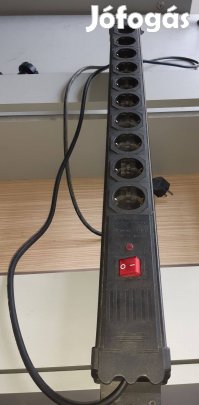Eladó használt GAO 12524 10 aljzatos hosszabbító elosztó