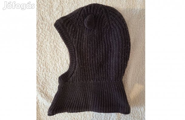 Eladó használt baba balaklava (sapka sál egyben)