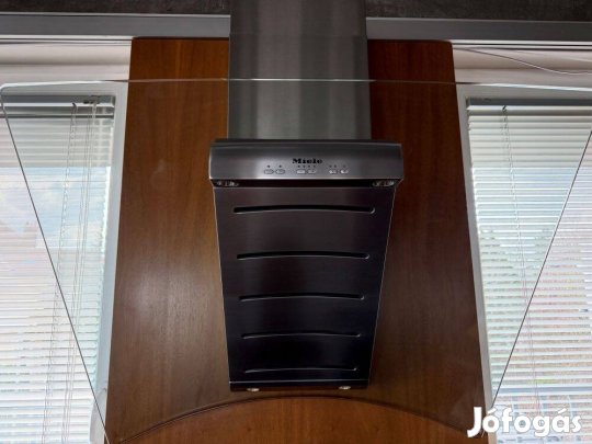 Eladó használt de jó állapotú Miele konyhai páraelszívó