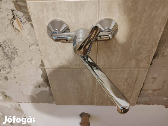 Eladó használt fali csaptelep